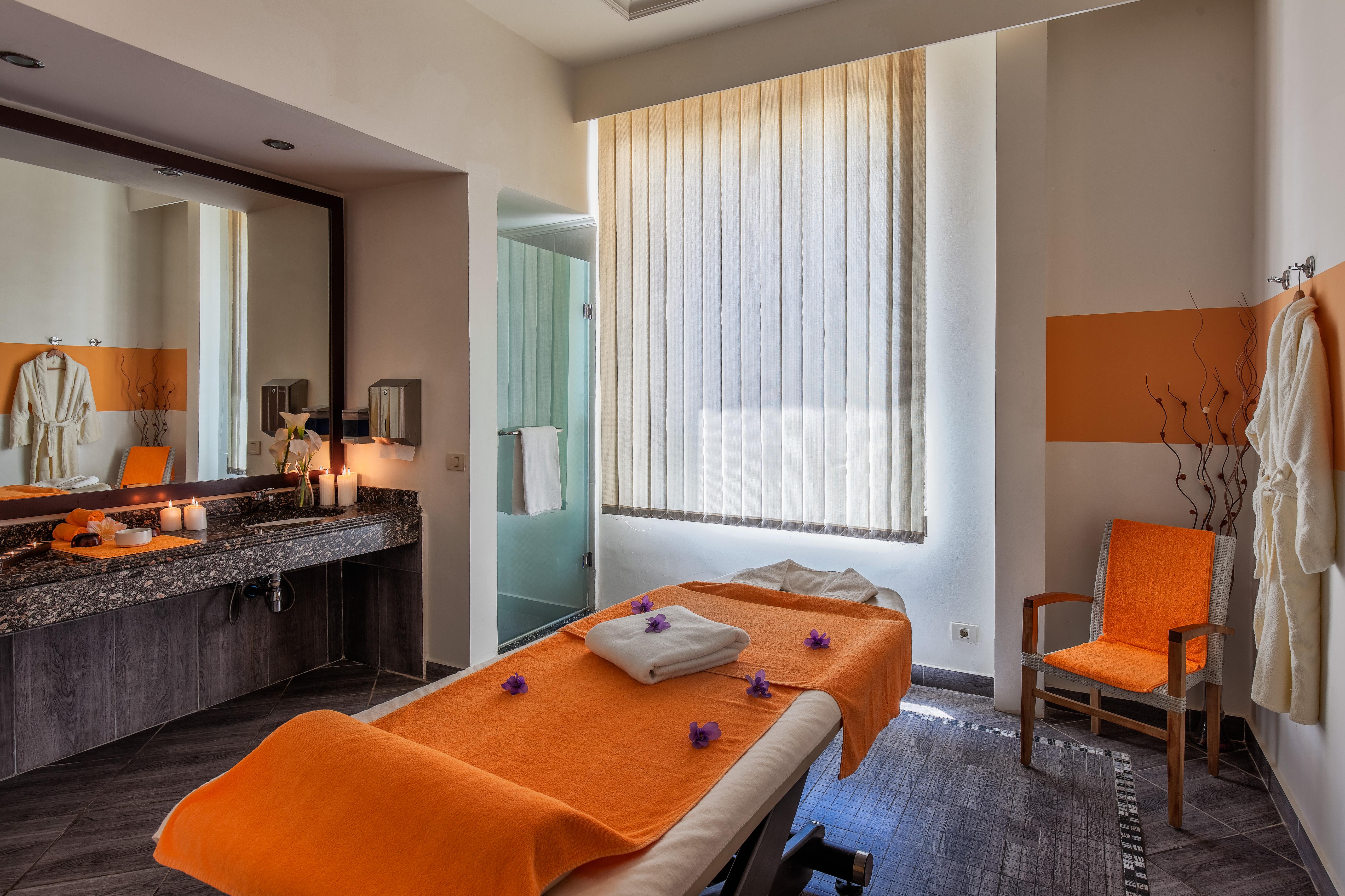 Cleopatra Luxury Beach Resort Makadi Bay - Adults Only フルガダ エクステリア 写真